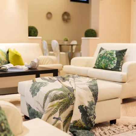 Balaton Szálloda 3*