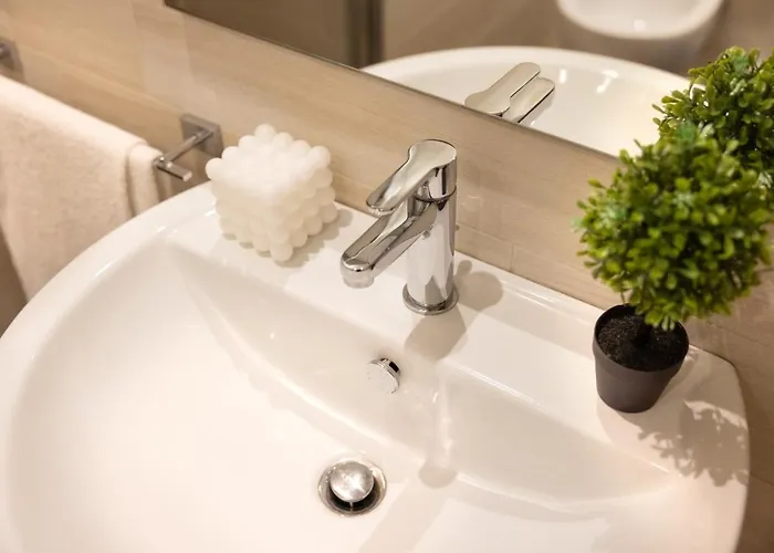 Balaton 3* ריצ'יונה